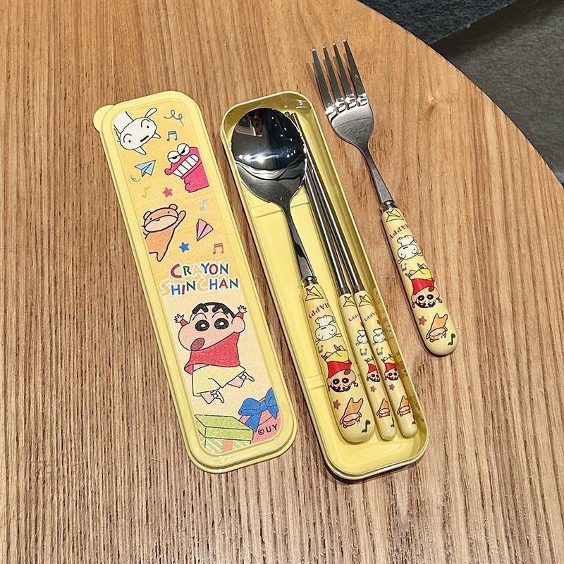 かわいいクレヨンしんちゃんステンレス鋼スプーンフォーク箸セッ - Weaning Spoon Set のレビューと価格