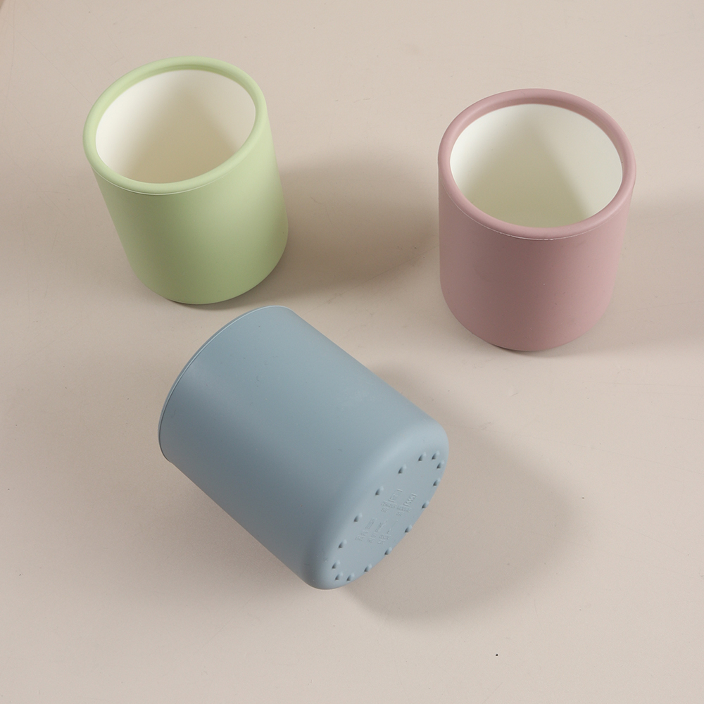 パーソナライズされたカスタム名入りベビーシリコン製トレーニン - Baby Food Utensil のレビューと価格