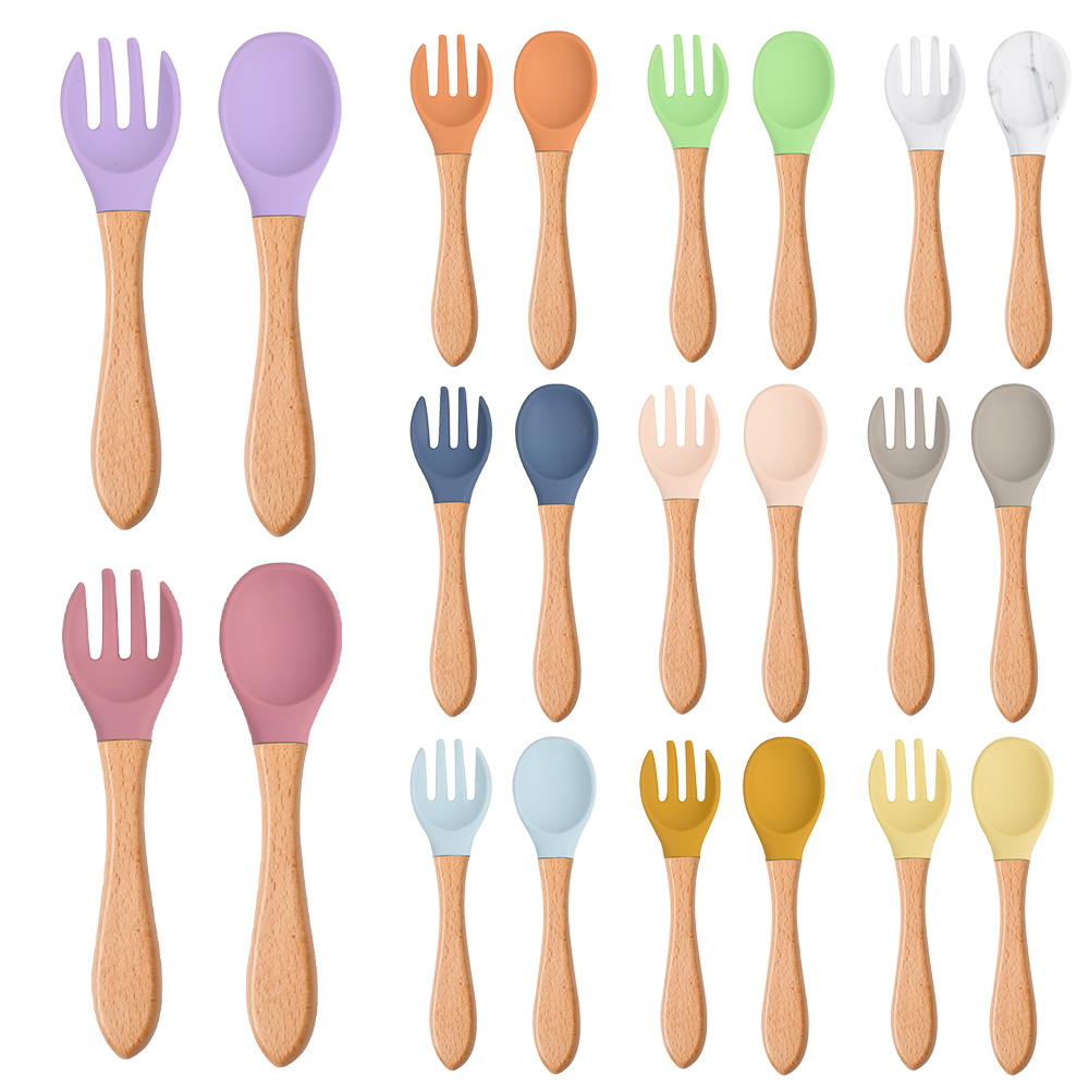2 ピース/セットベビーシリコーンスプーンフォーク木製ハンド - Weaning Spoon Set のレビューと価格