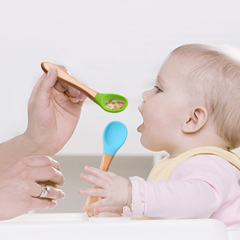 2 ピース/セットベビーシリコーンスプーンフォーク木製ハンド - Weaning Spoon Set のレビューと価格